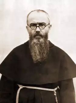 Fr.Maximilian Kolbe in 1936 250x338 zzJDjG 1