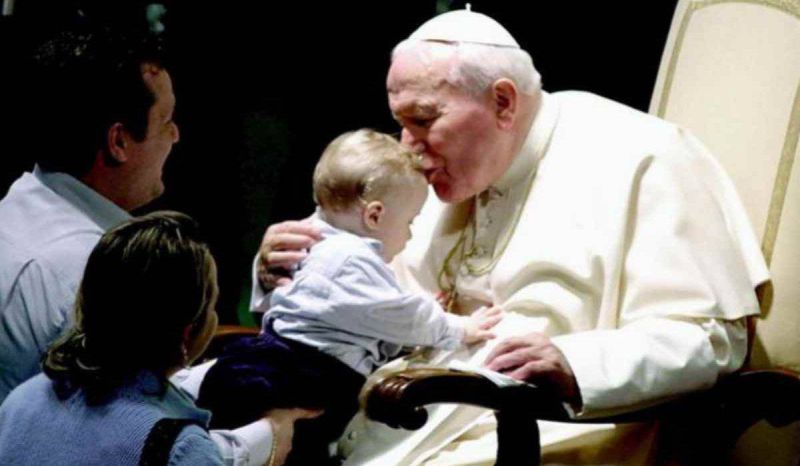 Gli insegnamenti di San Giovanni Paolo II sulla famiglia | Gaudium ...