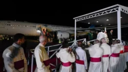 Papa Francisco chega a Papua Nova Guine 2