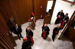Todos os 133 Cardeais eleitores ja se encontram em Roma 2