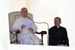 Que o Senhor que nos ensine a comunicar com honestidade e prudencia exorta Leao XIV 2
