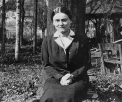 Historia oracao e frases de Santa Edith Stein 3 700x584 1