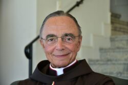 Mons. Joao cla 700x466 1