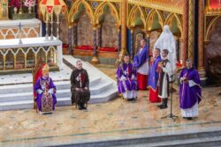 Santa Missa Dom Damasceno Arautos do Evangelho 13