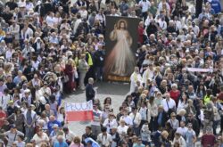 cq5dam.thumbnail.cropped.1500.844 82